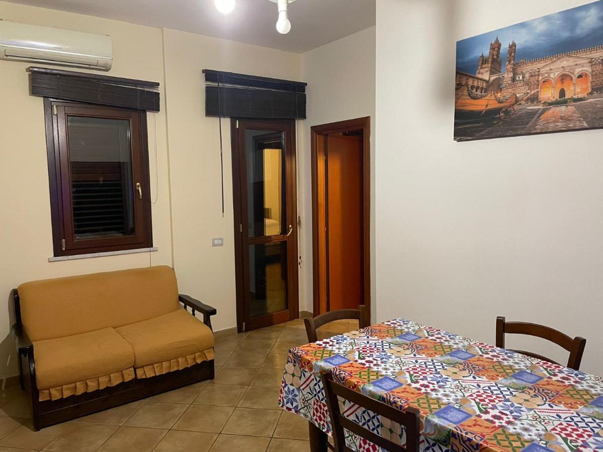 Mondello Stesicoro Apartment Palermo Eksteriør billede