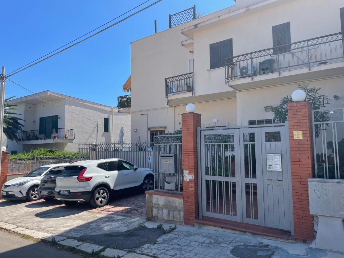 Mondello Stesicoro Apartment Palermo Eksteriør billede